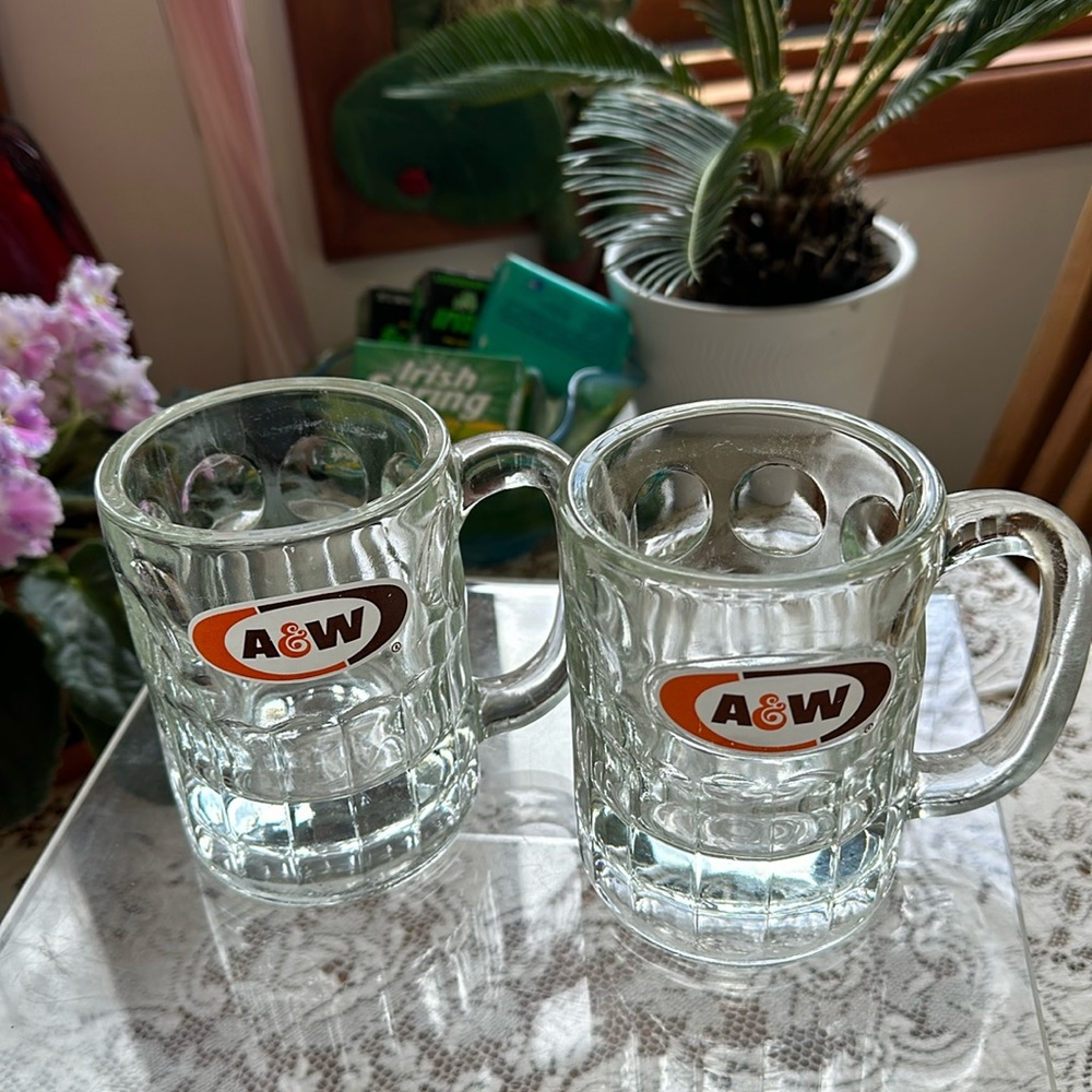 Vintage A&W Rootbeer Mugs